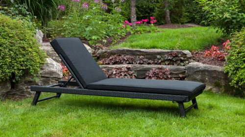 Universal Chaise in Black