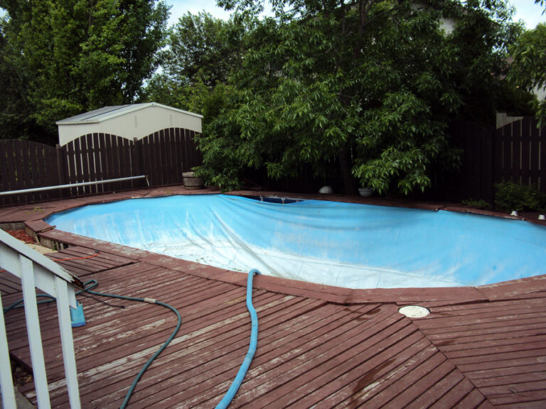 Creatice Above Ground Swimming Pools Winnipeg for Small Space
